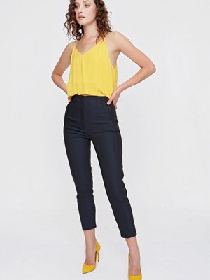 Lacivert Pensli Yüksek Bel Pantolon Lacivert Pensli Yüksek Bel Pantolon