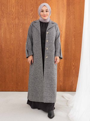 Siyah Balıksırtı Kumaş Şık Kuşaklı Kaban Siyah Balıksırtı Kumaş Şık Kuşaklı Kaban