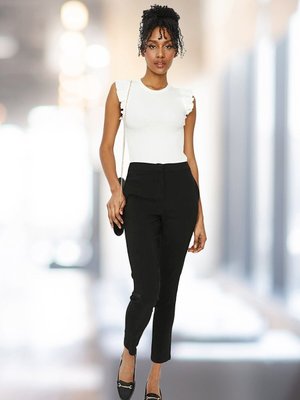 Siyah Yüksek Bel Cepli Skinny Pantolon Siyah Yüksek Bel Cepli Skinny Pantolon