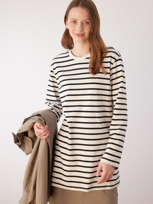 Regular Fit Bisiklet Yaka Çizgili Uzun Kollu Pamuk Tunik