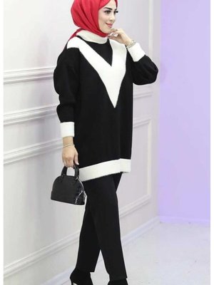 Yarım Balıkçı Yaka Triko Tunik Yarım Balıkçı Yaka Triko Tunik