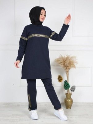 Sarı Şerit Lacivert Eşofman Takımı Sarı Şerit Lacivert Eşofman Takımı