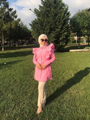 Omuzdan Fırfır Detaylı Gömlek