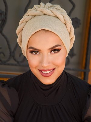 Krem Batik Burgu Hazır Bone