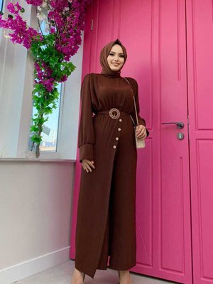 Bel Lastikli Düğme Görünümlü Kemer Aksesuarlı Tulum Kahverengi