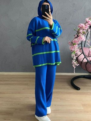 Iki Renkli Triko Takım Mavi Iki Renkli Triko Takım Mavi
