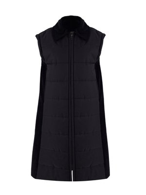 Yakası Ve Yanları Kürk Detaylı Kapitone Yelek Yakası Ve Yanları Kürk Detaylı Kapitone Yelek