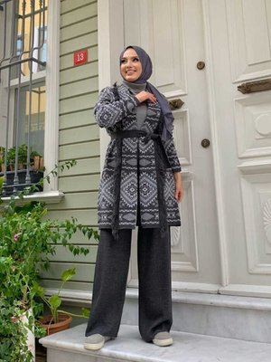 Etnik Desen Püskül Detaylı Triko Hırka Antrasit