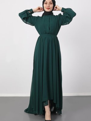 Pileli Kuyruklu Elbise Zümrüt Pileli Kuyruklu Elbise Zümrüt