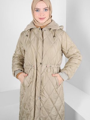 Beli Büzgülü Kapitone Şişme Kaban