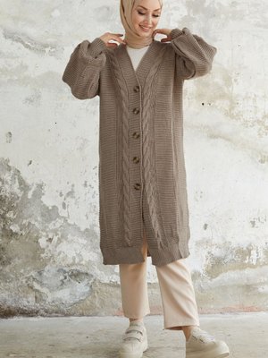 Evia Düğmeli Triko Hırka Sütlü Kahve