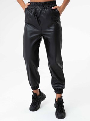 Siyah Beli Lastikli Deri Görünümlü Pantolon