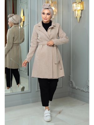 Bej Düğmeli Kaşe Kaban