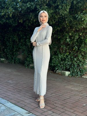 İncili Elbise Krem İncili Elbise Krem