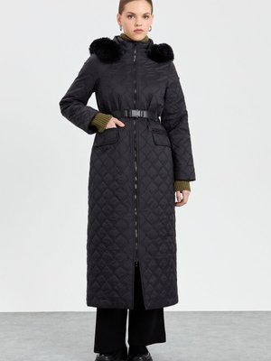 Kemerli Kapitone Manto Siyah