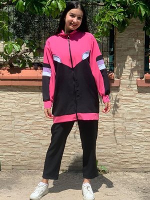 Pembe Ceketi Renkli İkili Takım