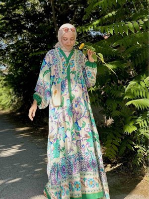 Katleya Desen Elbise Yeşil Katleya Desen Elbise Yeşil