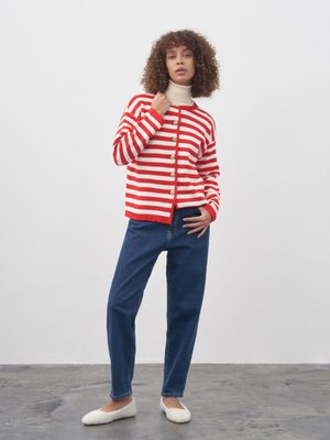 Çizgili Triko Hırka