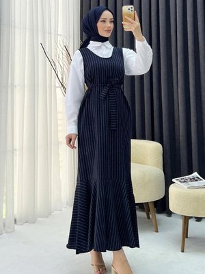 Çizgili Etek Ucu Fırfırlı Jile Lacivert Çizgili Etek Ucu Fırfırlı Jile Lacivert