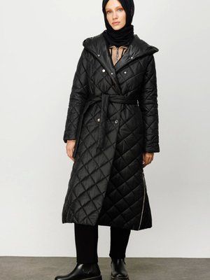 Kapitone Kruvaze Kaban Siyah