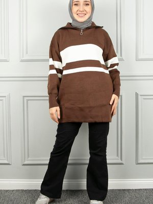 Kahverengi Çizgili Yarım Fermuarlı Triko Tunik