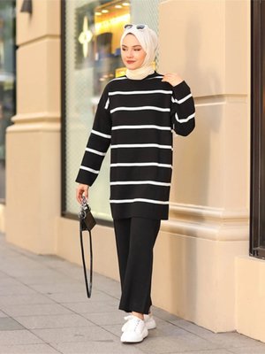 Çizgili Kalın Örgü Triko Takım