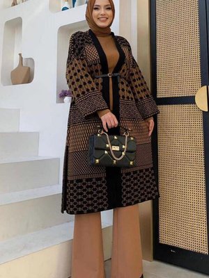 Kadın Siyah Desenli Triko Hırka T