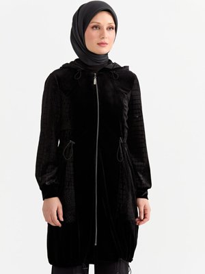 Siyah Fermuar Kapamalı Kapüşonlu Cepli Kadife Kap