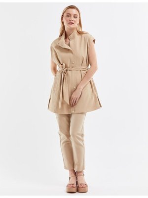 Gofreli Dik Yaka Yelek Kum Beji Gofreli Dik Yaka Yelek Kum Beji