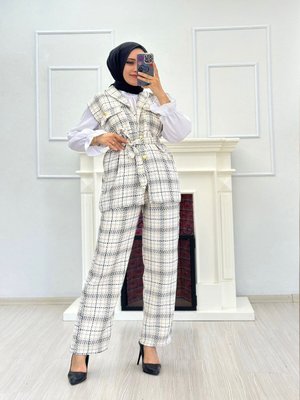 Tüvit Yelekli Takım Tüvit Yelekli Takım