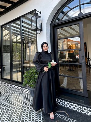 Siyah Simli Tesettür Abiye Elbise