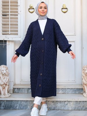 Örgü Detaylı Oversize Uzun Hırka Lacivert Örgü Detaylı Oversize Uzun Hırka Lacivert
