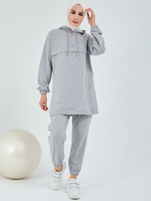 Önden Yarım Fermuarlı Eşofman Takımı Gri Önden Yarım Fermuarlı Eşofman Takımı Gri