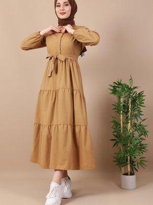 Standart Yaka Düğmeli Elbise Sütlükahve Standart Yaka Düğmeli Elbise Sütlükahve