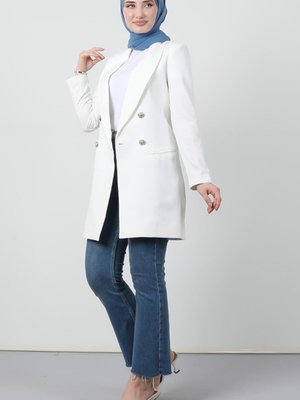 Gümüş Düğmeli Blazer Ceket Beyaz