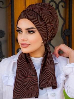 Siyah Desenli Atkılı Bone