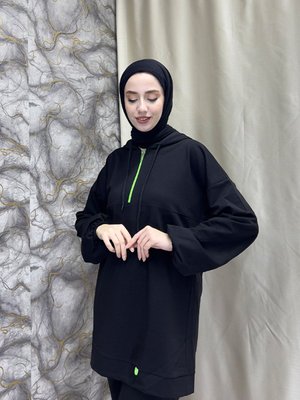 Neon Fermuarlı Kapüşonlu Eşofman Takımı Siyah Neon Fermuarlı Kapüşonlu Eşofman Takımı Siyah