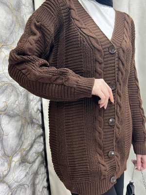 Beş Düğmeli Örgü Desenli Hırka Acı Kahve