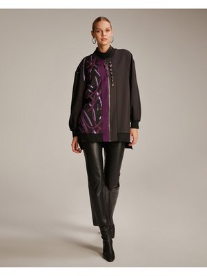 Hukka Deri Görünüölü Pantolon