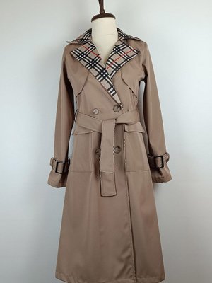 Baskı Detaylı Trençkot Vizon Baskı Detaylı Trençkot Vizon