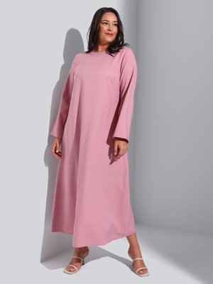 Gül Kurusu Büyük Beden Sade Elbise Gül Kurusu Büyük Beden Sade Elbise