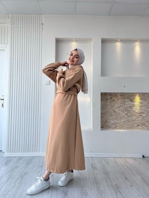 Kapüşonlu Swet İplik Elbise