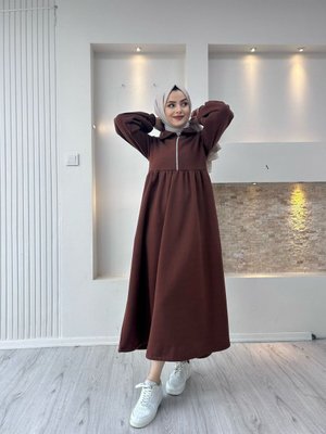 Önü Fermuarlı İplık Elbise