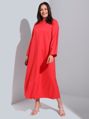 Kırmızı Büyük Beden Sade Elbise Kırmızı Büyük Beden Sade Elbise