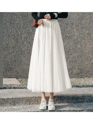 Beyaz Katman Midi Rahat Yüksek Bel Bilek Boy Uzun Tül Etek Beyaz Katman Midi Rahat Yüksek Bel Bilek Boy Uzun Tül Etek