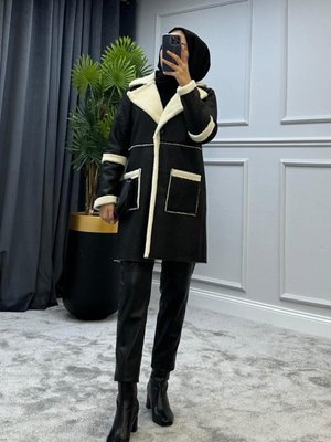 Yakası Kürklü Kaban Siyah