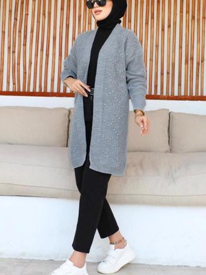 Kadın Gri Kabartma Desenli Triko Hırka T