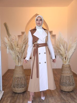 Çift Kemerli Trençkot Bej Çift Kemerli Trençkot Bej