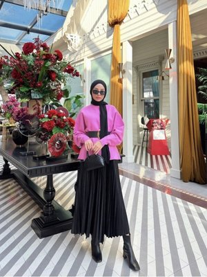 Piliseli Etek Piliseli Etek