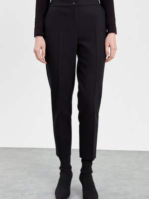 Havuç Pantolon Siyah